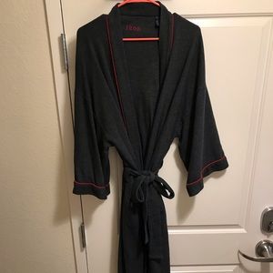New! Men’s IZOD Bath Robe